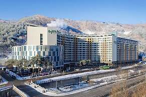 Mayhills Resort