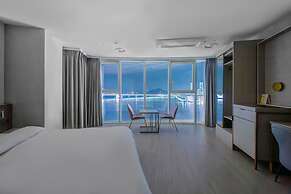 Hotel Aqua Palace