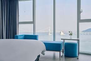 Hotel Aqua Palace