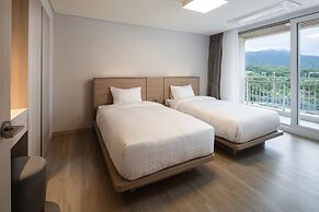 Kumho Sulak Resort