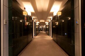The Riverside Hotel