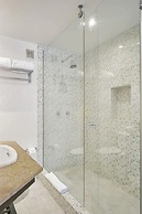 Hotel Retiro 84