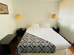 Hotel Retiro 84