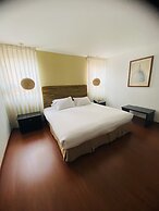 Hotel Retiro 84