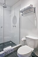Hotel Retiro 84