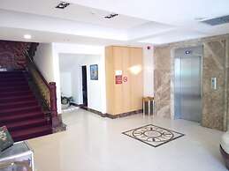 Discovery Hotel