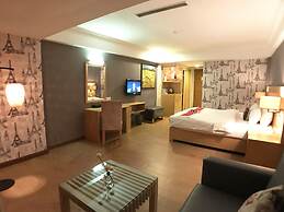 Discovery Hotel