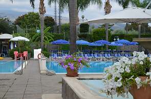 Atlantis Palace Hotel