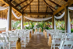 Paraiso Rainforest and Beach Hotel