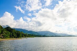 Paraiso Rainforest and Beach Hotel