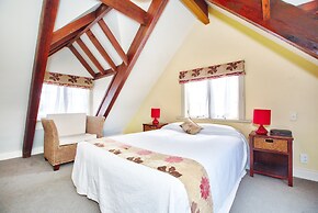 Warkworth Lodge