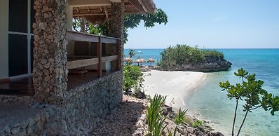Tepanee Beach Resort