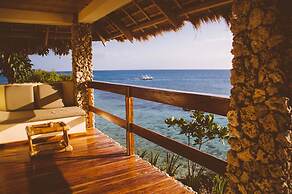 Tepanee Beach Resort