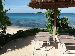 Tepanee Beach Resort