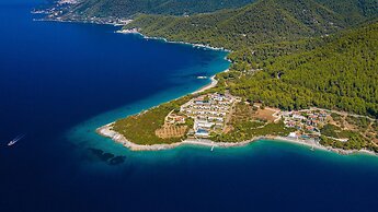 Adrina Beach Hotel