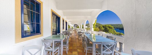 Adrina Beach Hotel