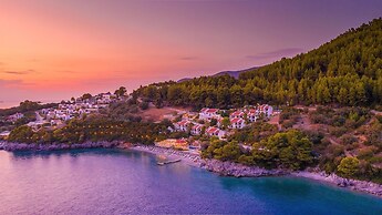 Adrina Beach Hotel