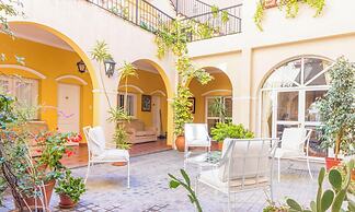 Delvino Boutique Hotel