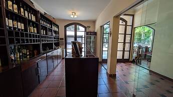 Delvino Boutique Hotel