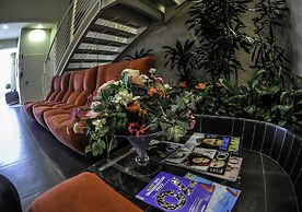 EKK Hotel