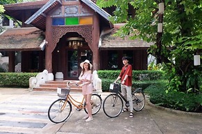 The Rim Resort