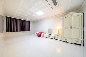 Donghae Boyang Hot Spring Convention Hotel