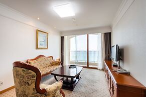 Hotel Maremons