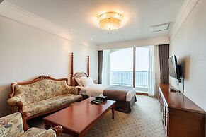 Hotel Maremons