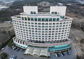 Hotel Maremons
