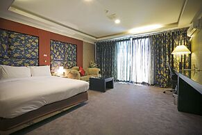 Metro Tourist Hotel
