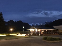 High Peaks Hotel