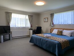High Peaks Hotel