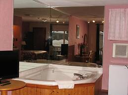 Seven Oakes Motel