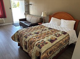 Seven Oakes Motel