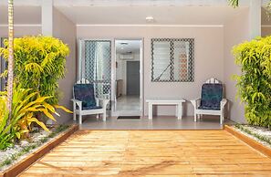 Moana Sands Beachfront Hotel
