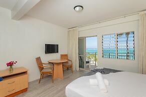 Moana Sands Beachfront Hotel