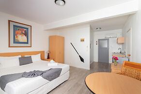 Moana Sands Beachfront Hotel