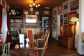 The Trooper Inn