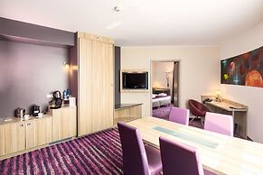 Galaxy Hotel