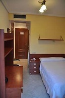 Le Petit Hotel