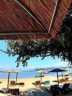 Maria' s Beach Apartments