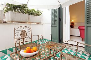 Palazzo Brunaccini Boutique Hotel