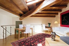 Palazzo Brunaccini Boutique Hotel