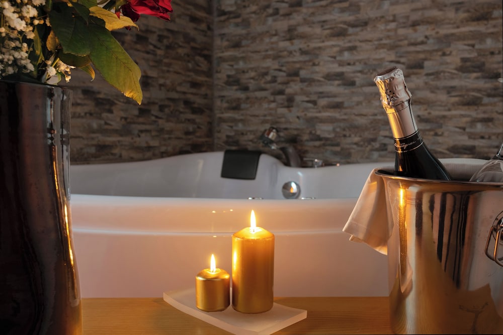 Palazzo Brunaccini Boutique Hotel