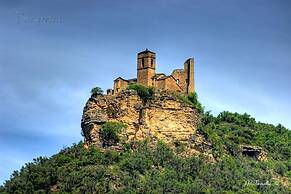 Bodegas de Arnés - Adults Only