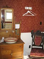 Wakamow Heights Bed & Breakfast