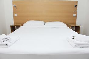 Gidea Park Hotel