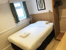 Gidea Park Hotel