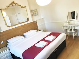 Gidea Park Hotel