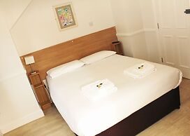 Gidea Park Hotel